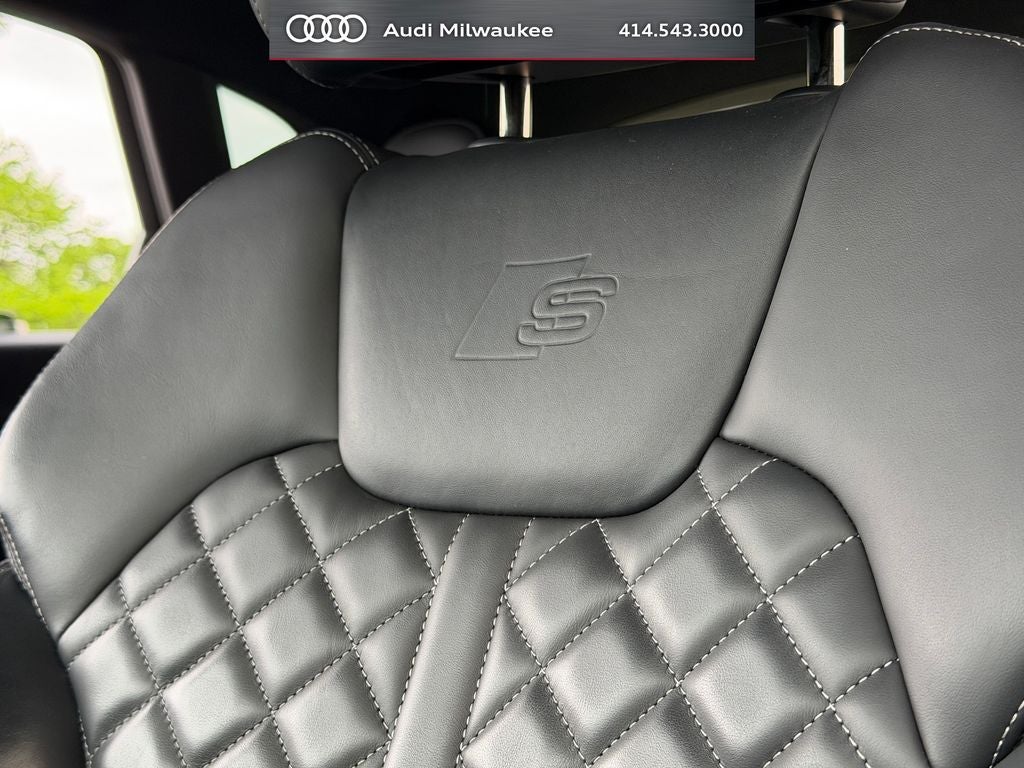 2023 Audi SQ5 Premium Plus quattro