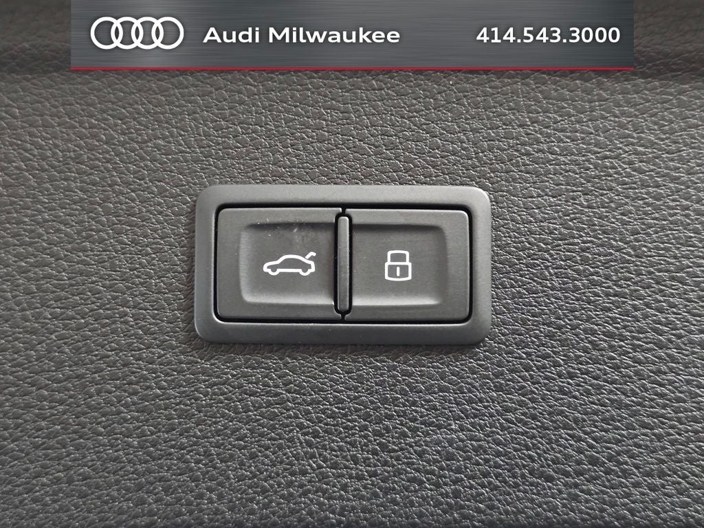 2023 Audi SQ5 Premium Plus quattro