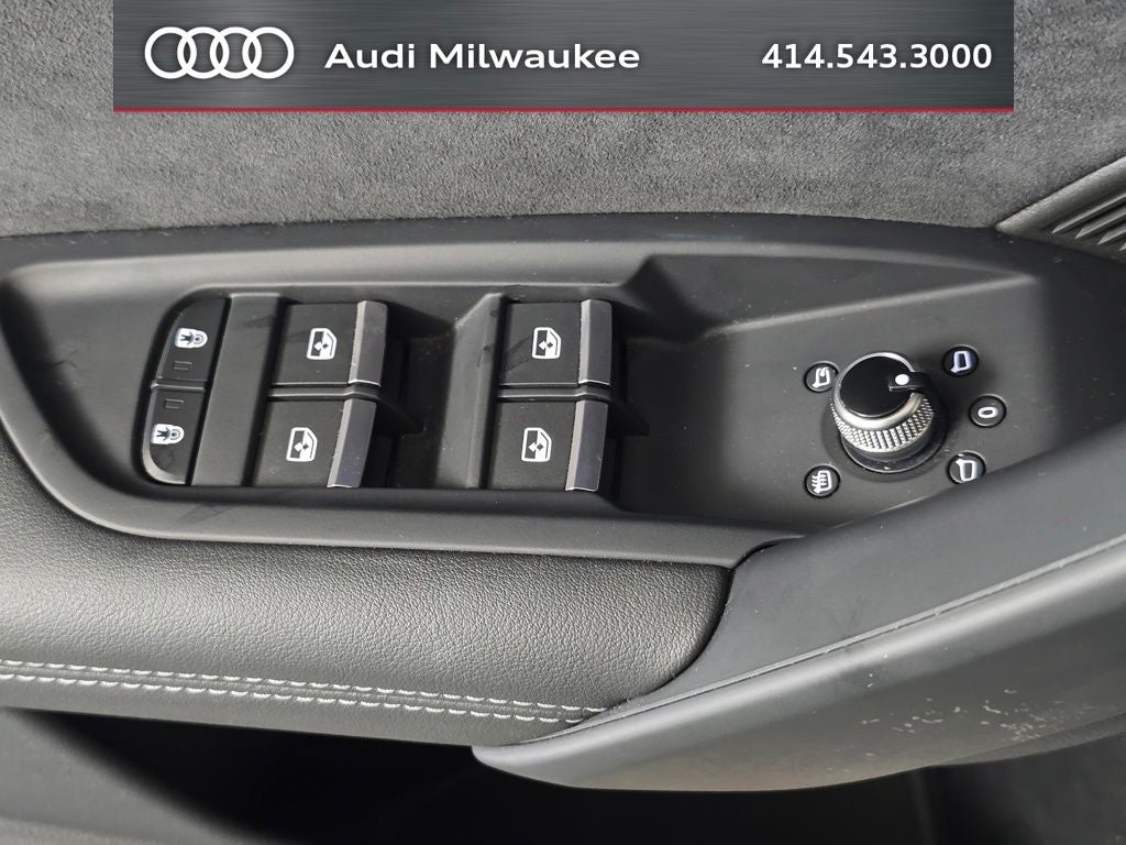 2023 Audi SQ5 Premium Plus quattro