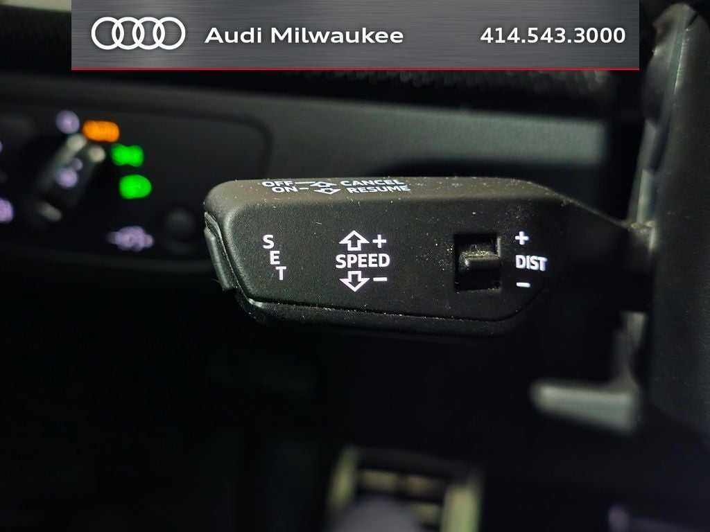 2023 Audi SQ5 Premium Plus quattro
