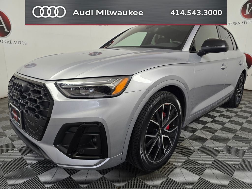 2023 Audi SQ5 Premium Plus quattro