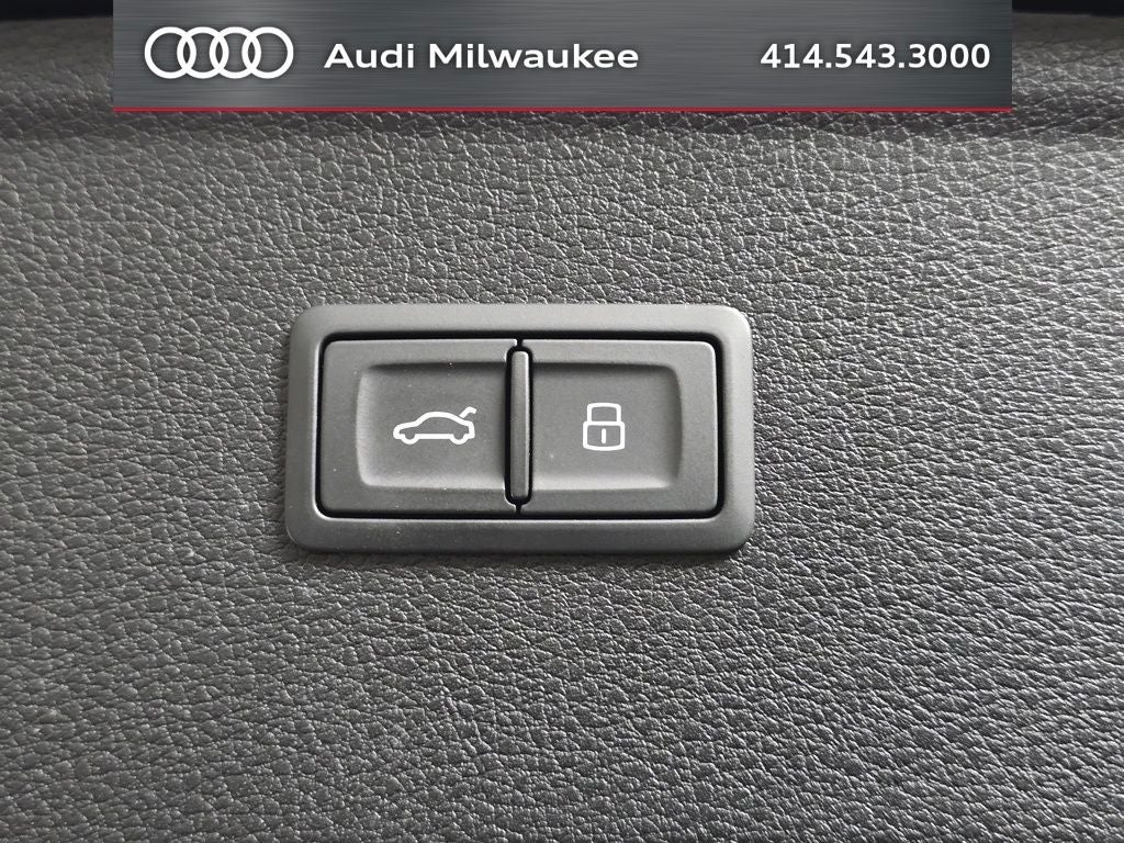 2025 Audi SQ5 Premium Plus quattro