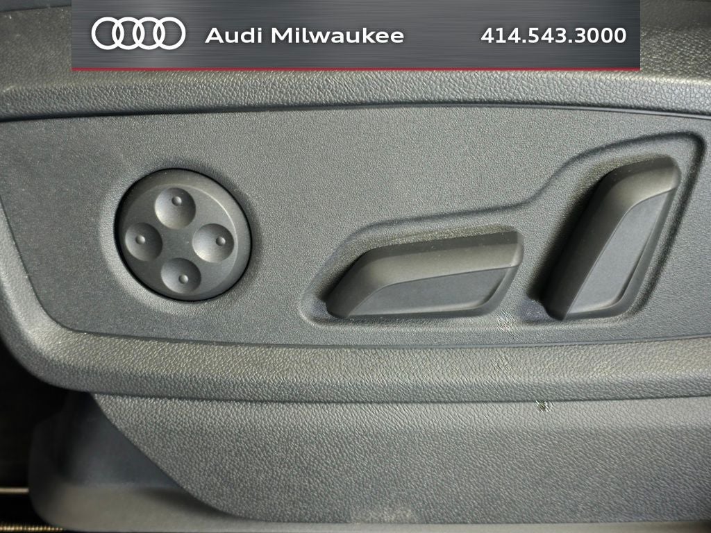 2025 Audi SQ5 Premium Plus quattro