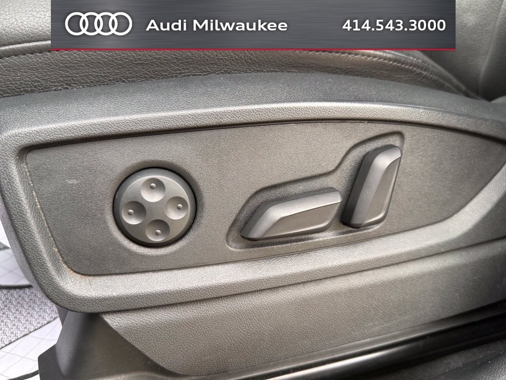 2020 Audi Q5 45 Premium Plus quattro