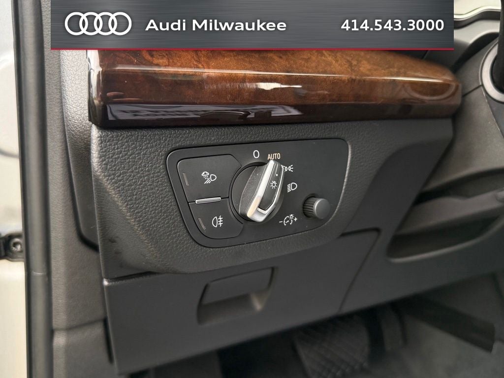 2020 Audi Q5 45 Premium Plus quattro