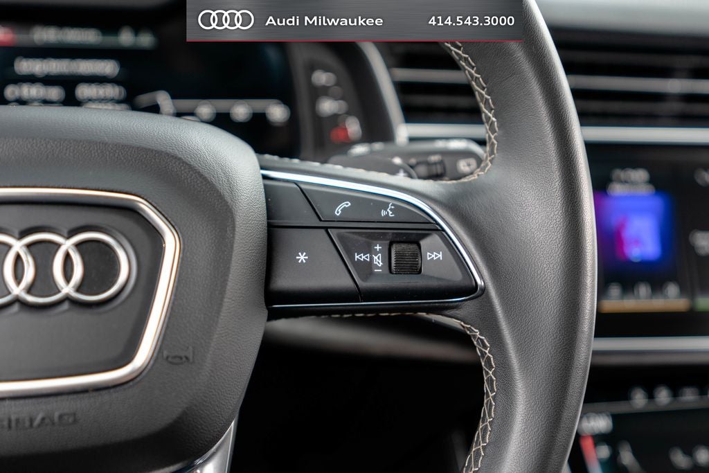 2023 Audi Q8 55 Premium Plus quattro