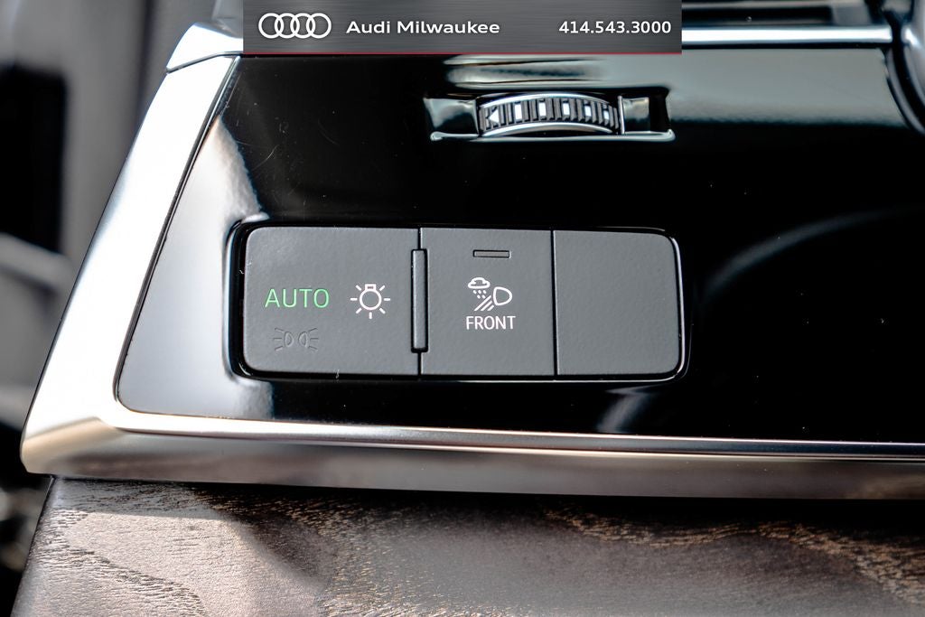2023 Audi Q8 55 Premium Plus quattro