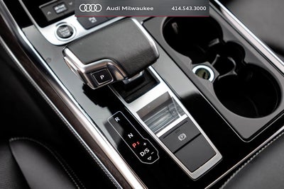 2023 Audi Q8 55 Premium Plus quattro