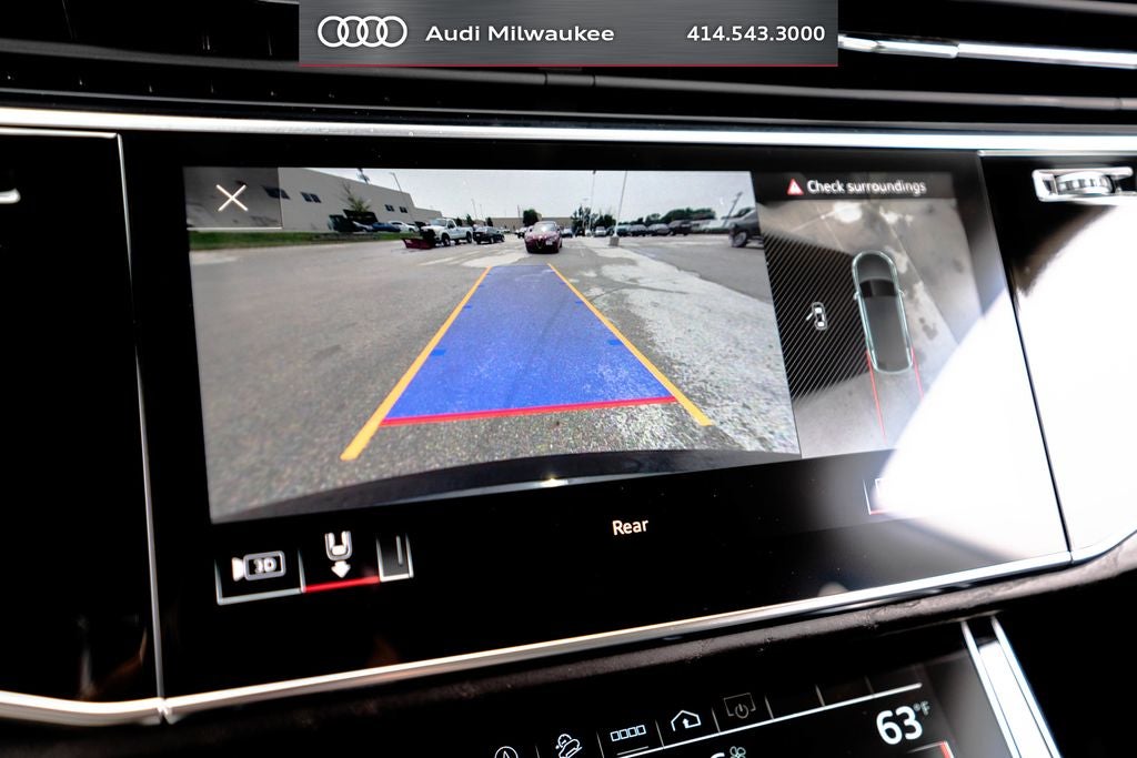 2023 Audi Q8 55 Premium Plus quattro