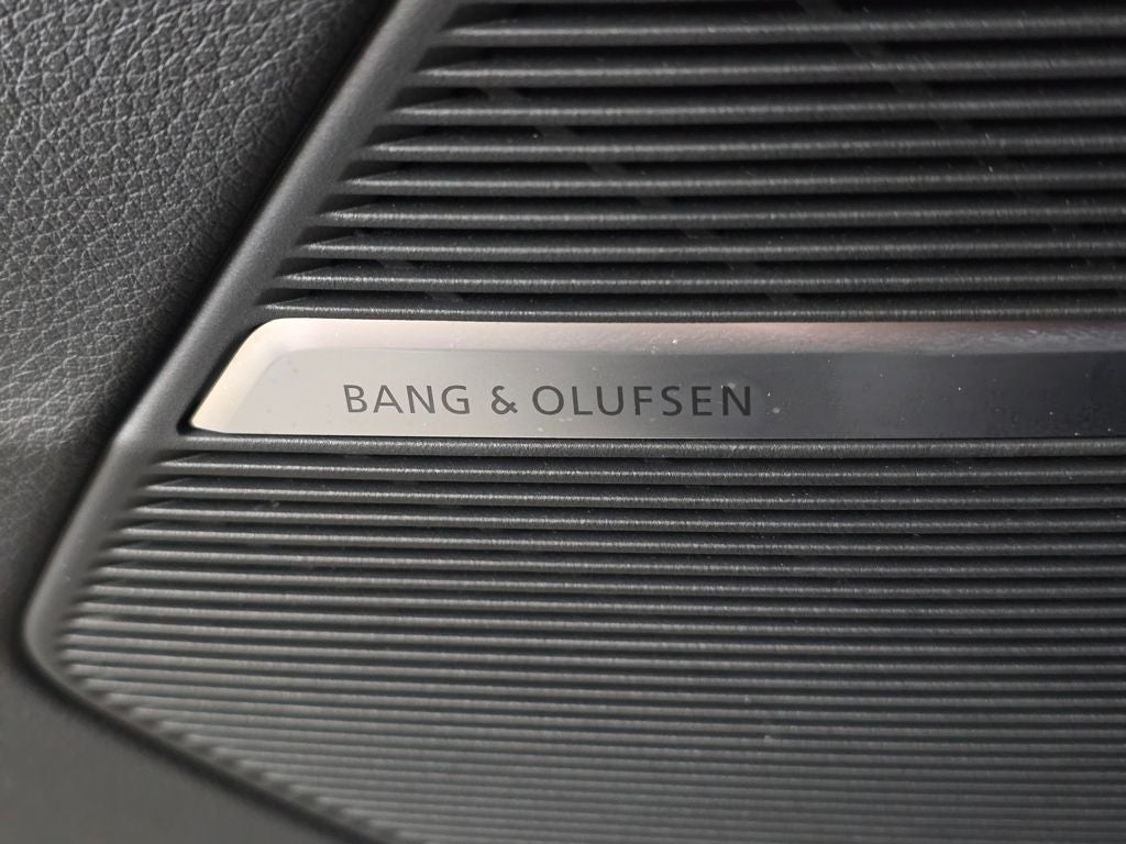 2023 Audi Q8 55 Premium Plus quattro