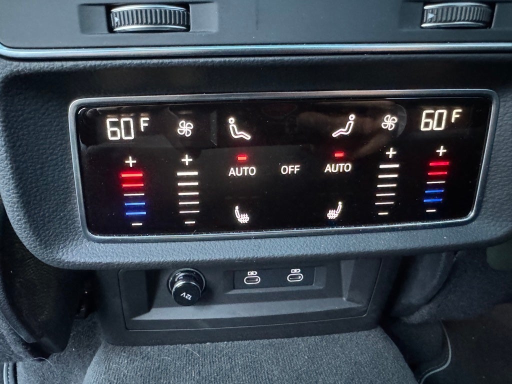 2023 Audi Q8 55 Prestige quattro