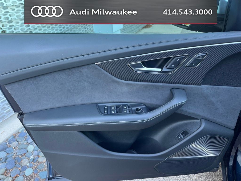 2024 Audi SQ8 4.0T Prestige quattro