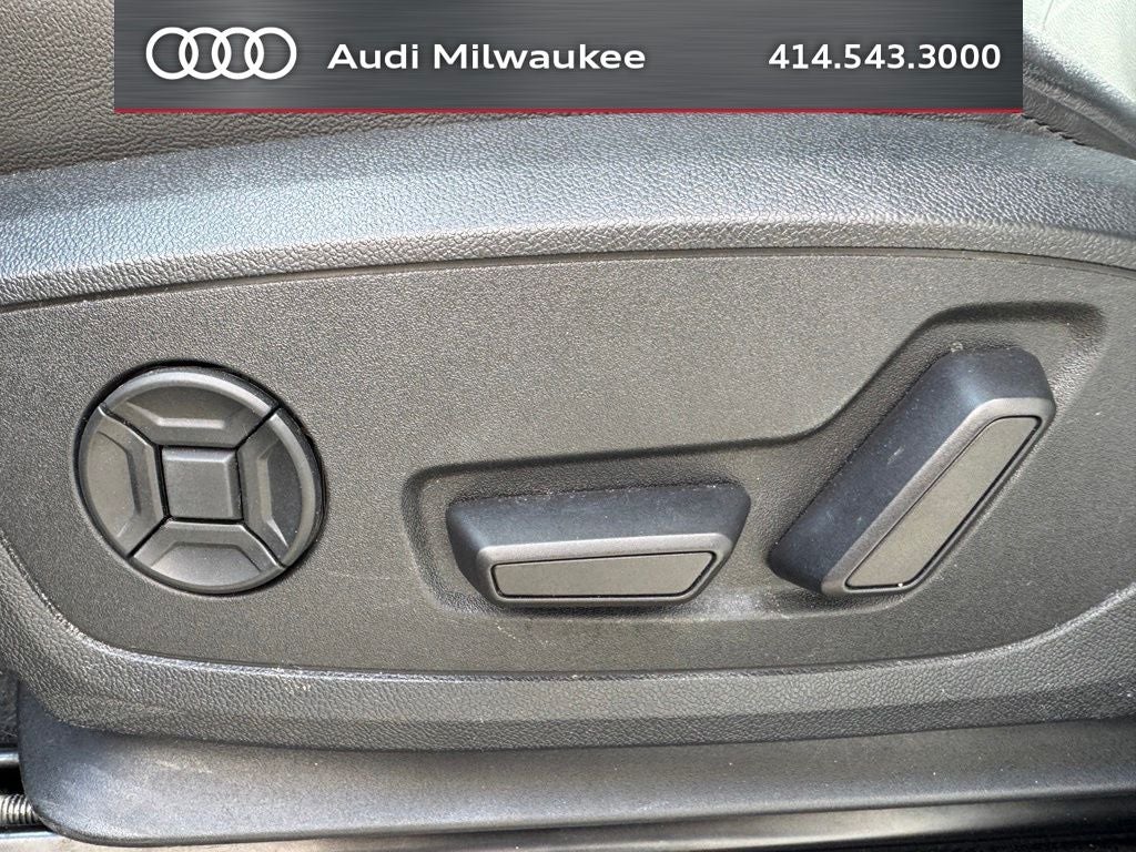 2022 Audi Q3 Premium S Line quattro