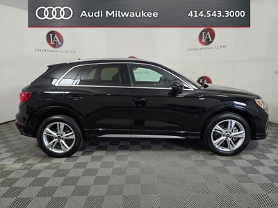 2023 Audi Q3 Premium S Line quattro