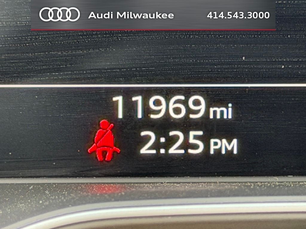 2023 Audi Q5 45 S line Premium quattro