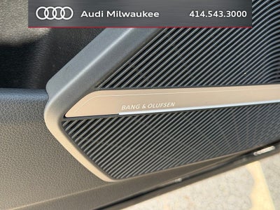 2023 Audi Q5 45 S line Premium quattro