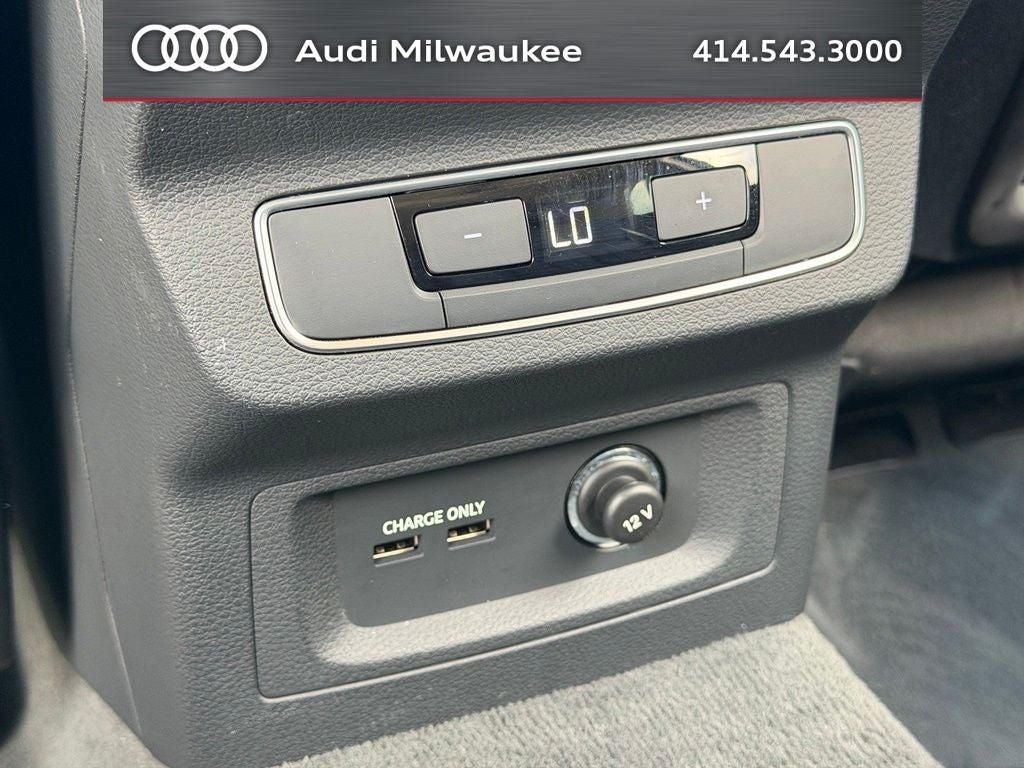 2023 Audi Q5 45 S line Premium quattro