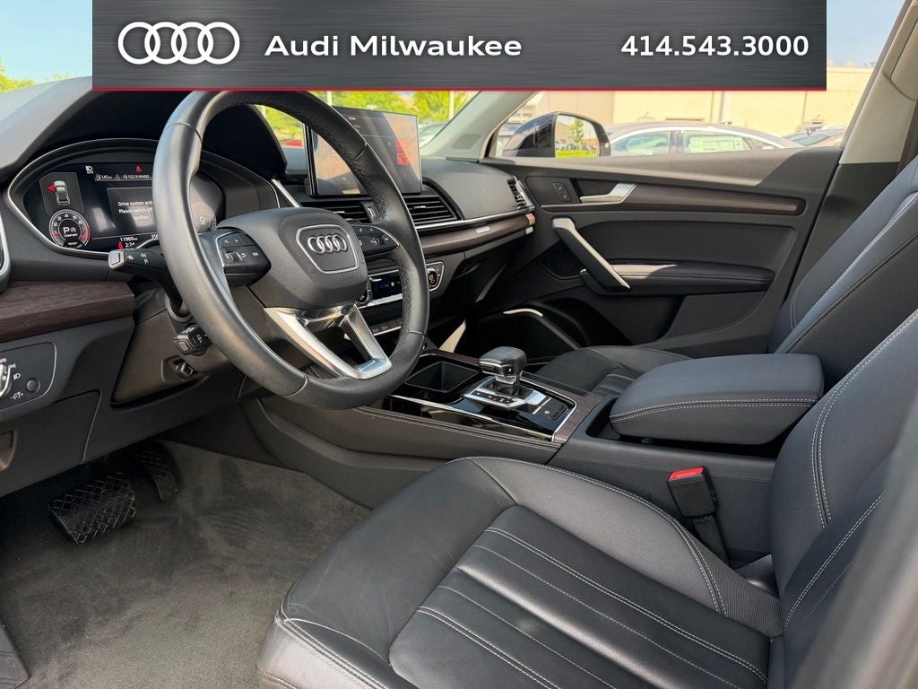 2023 Audi Q5 45 S line Premium quattro
