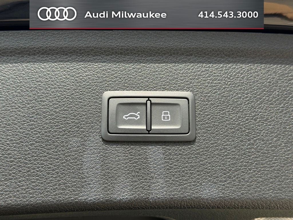 2023 Audi Q5 45 S line Premium quattro