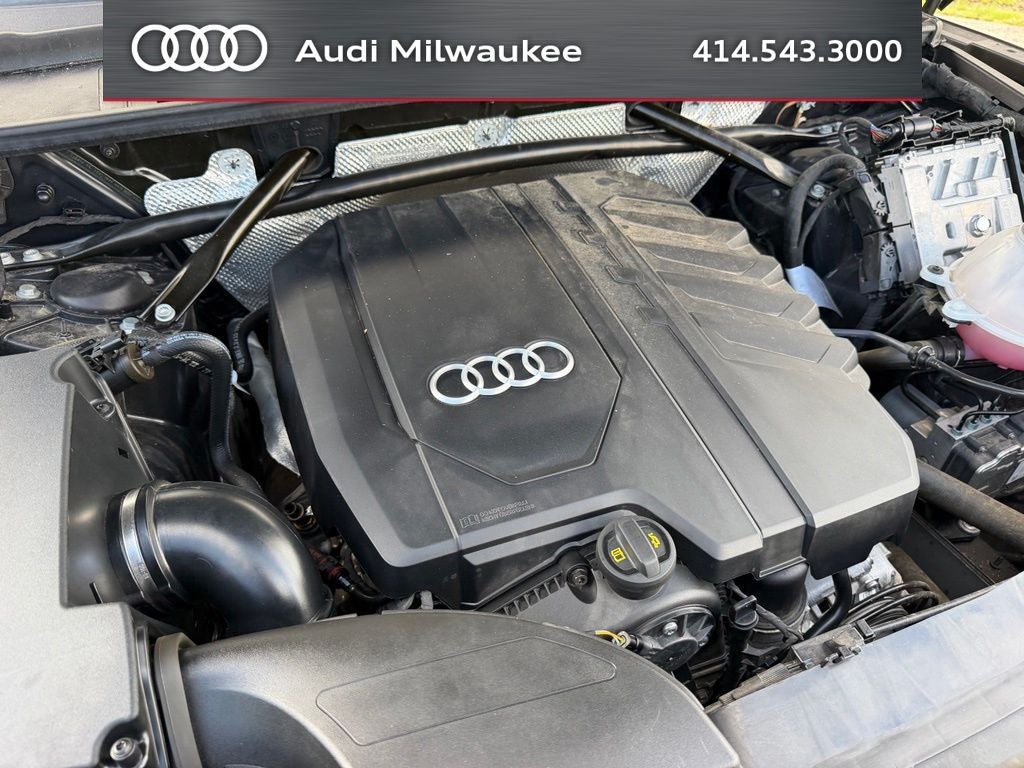 2023 Audi Q5 45 S line Premium quattro