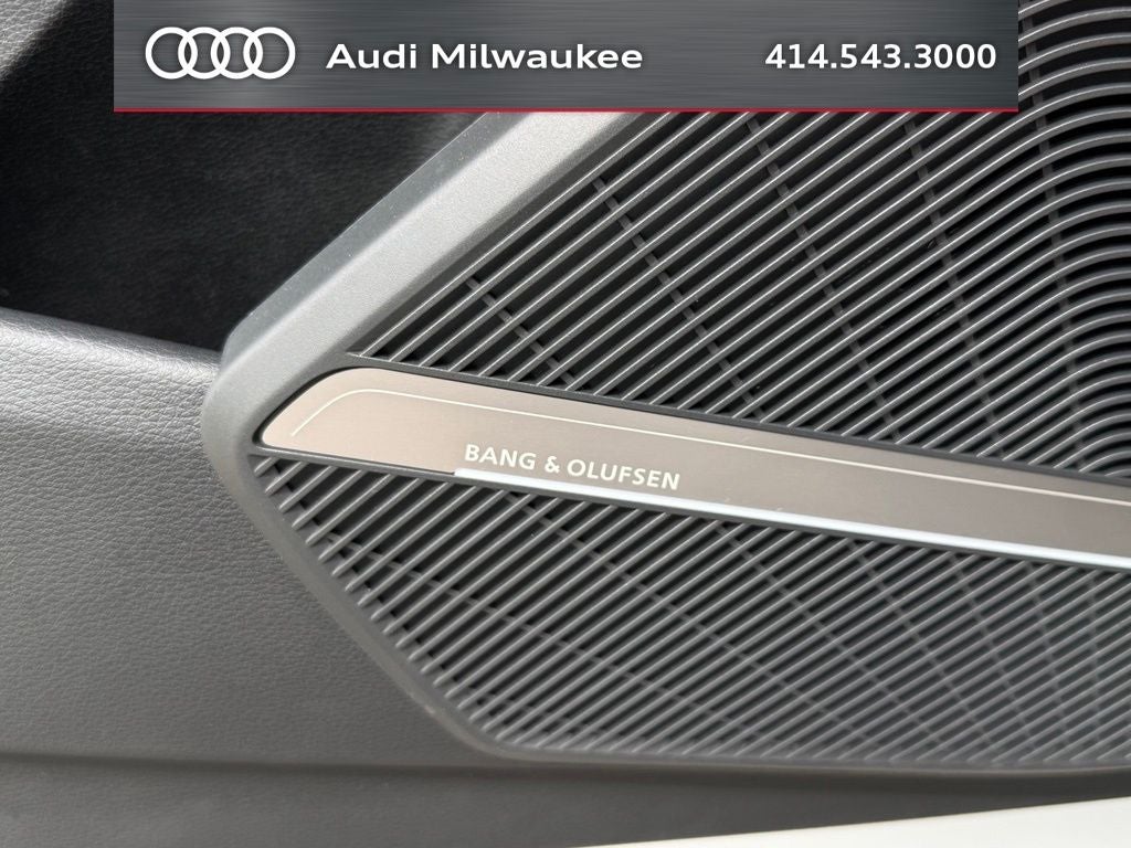 2023 Audi Q5 45 S line Premium quattro