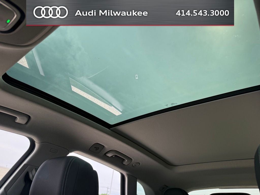 2023 Audi Q5 45 S line Premium quattro