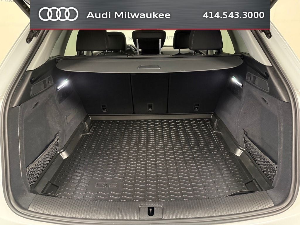 2023 Audi Q5 45 S line Premium quattro