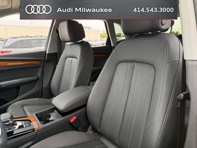 2023 Audi Q5 45 S line Premium quattro