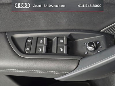2023 Audi Q5 45 S line Premium quattro