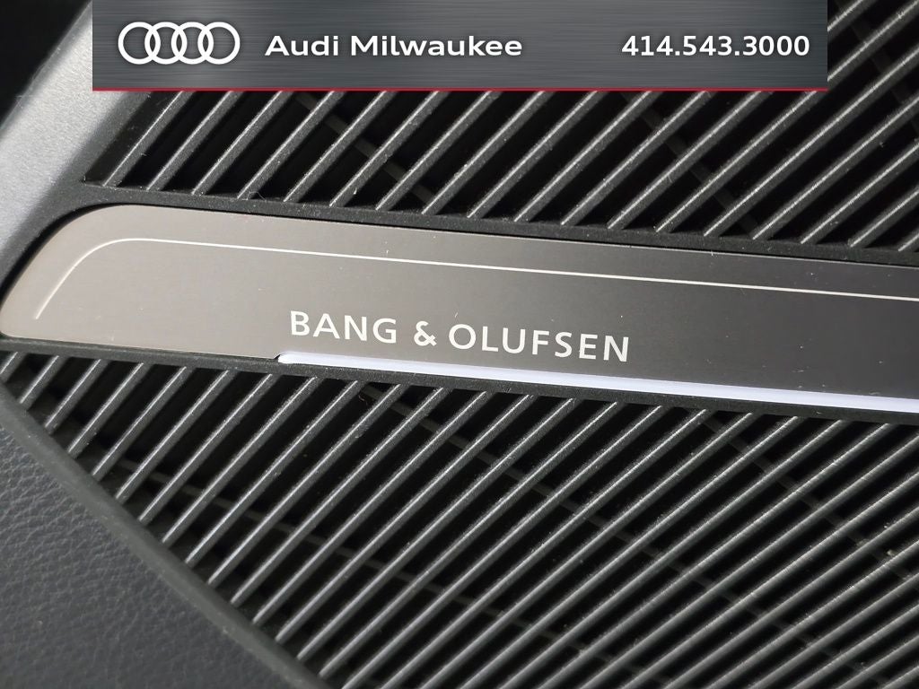 2023 Audi Q5 45 S line Premium quattro