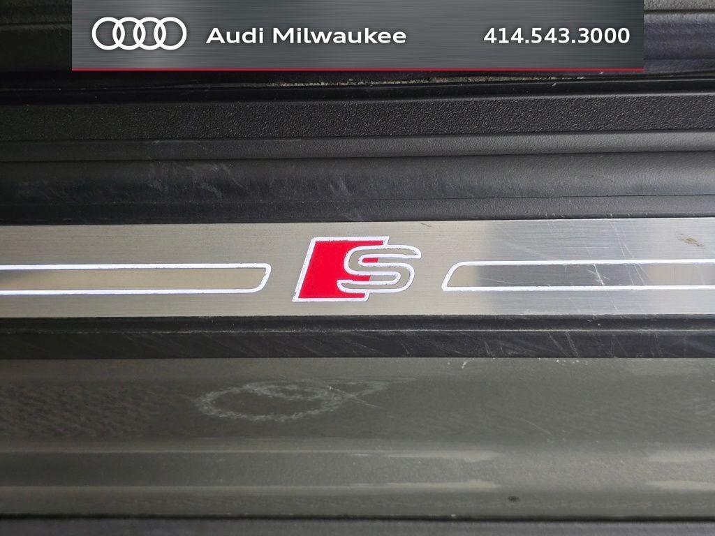 2023 Audi Q5 45 S line Premium quattro