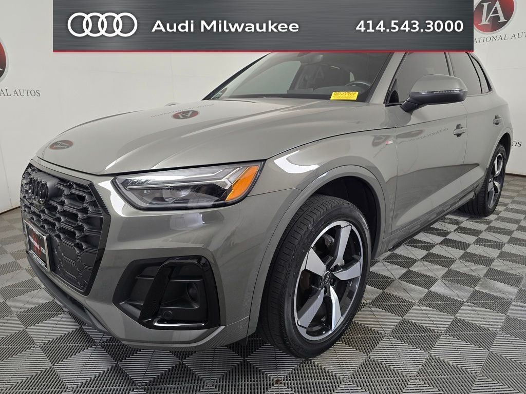 2023 Audi Q5 45 S line Premium quattro