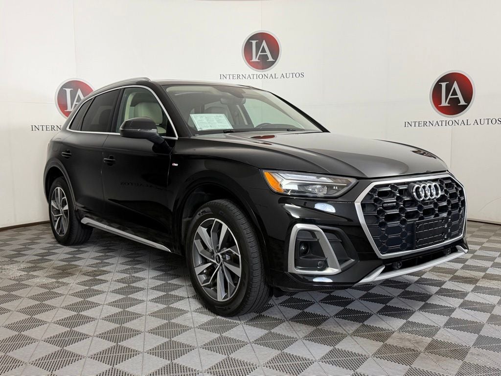 2023 Audi Q5 45 S line Premium quattro