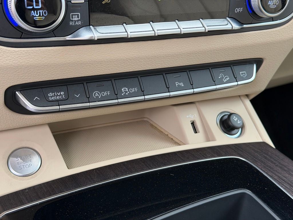 2023 Audi Q5 45 S line Premium quattro