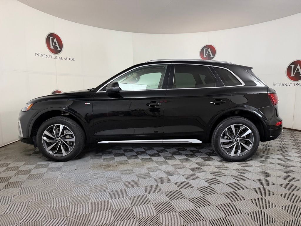 2023 Audi Q5 45 S line Premium quattro