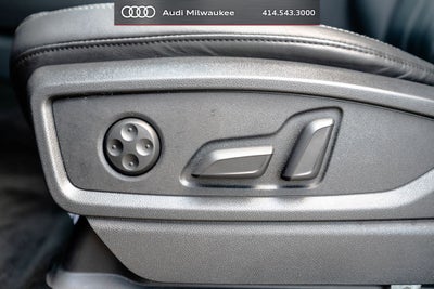 2023 Audi Q5 45 S line Premium quattro