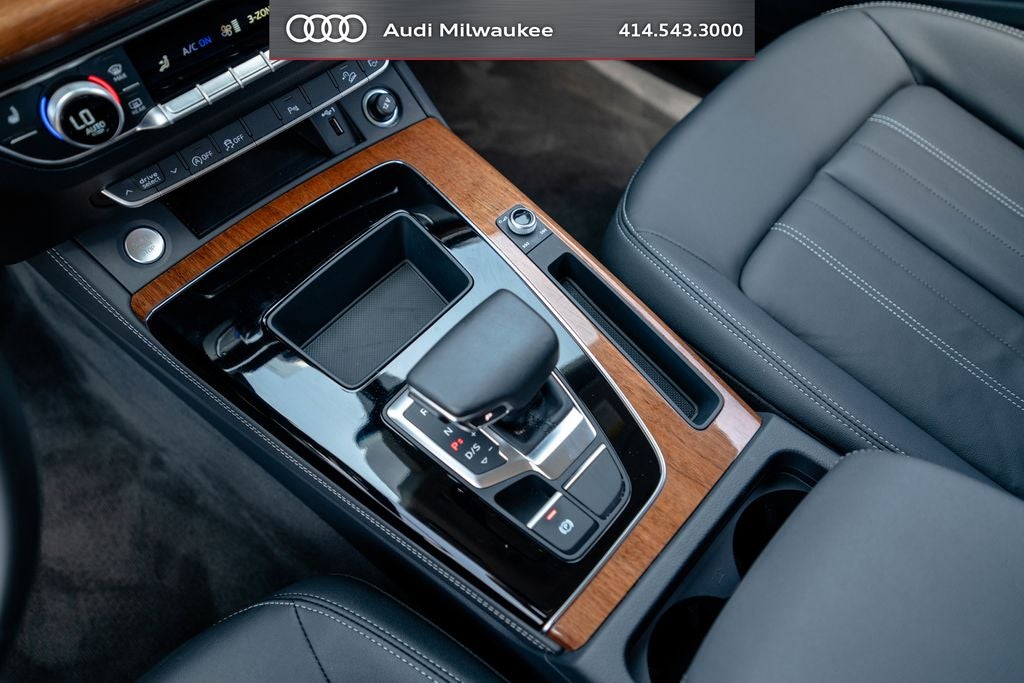 2023 Audi Q5 45 S line Premium quattro