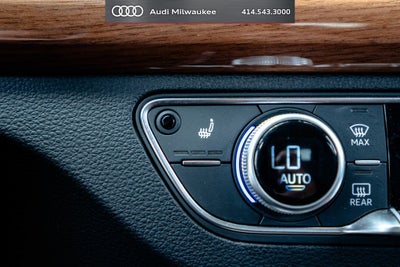 2023 Audi Q5 45 S line Premium quattro