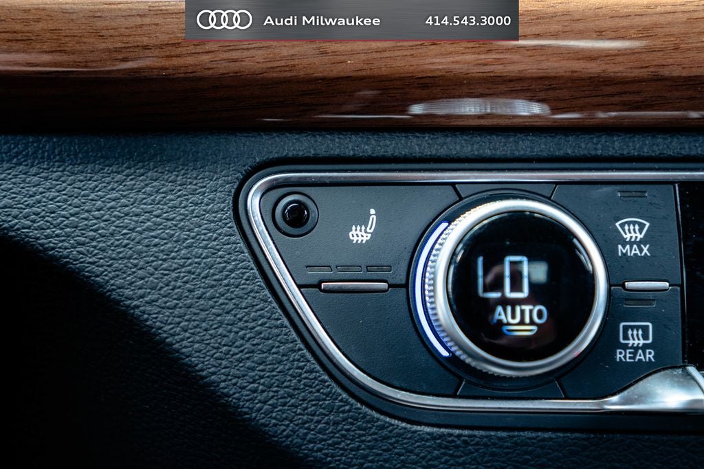 2023 Audi Q5 45 S line Premium quattro