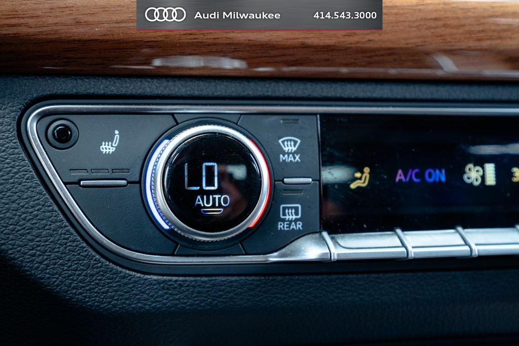 2023 Audi Q5 45 S line Premium quattro