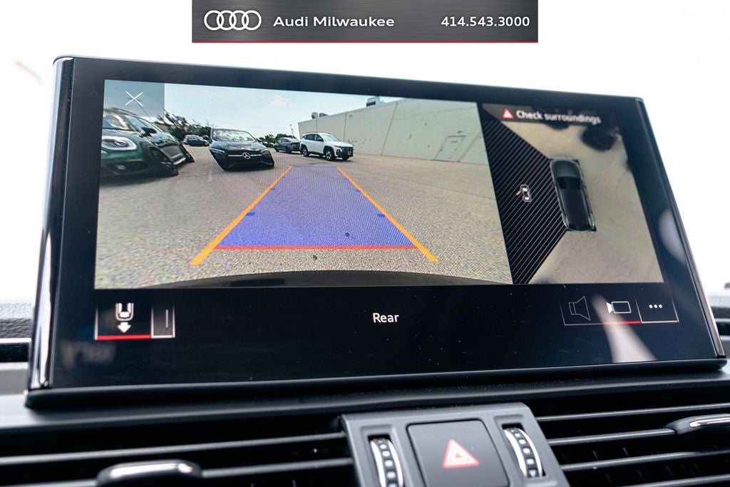 2023 Audi Q5 45 S line Premium quattro
