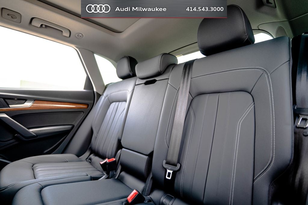 2023 Audi Q5 45 S line Premium quattro