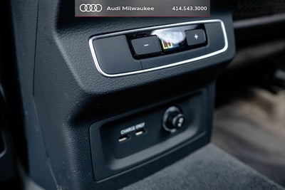 2023 Audi Q5 45 S line Premium quattro