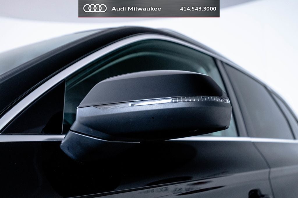 2023 Audi Q5 45 S line Premium quattro