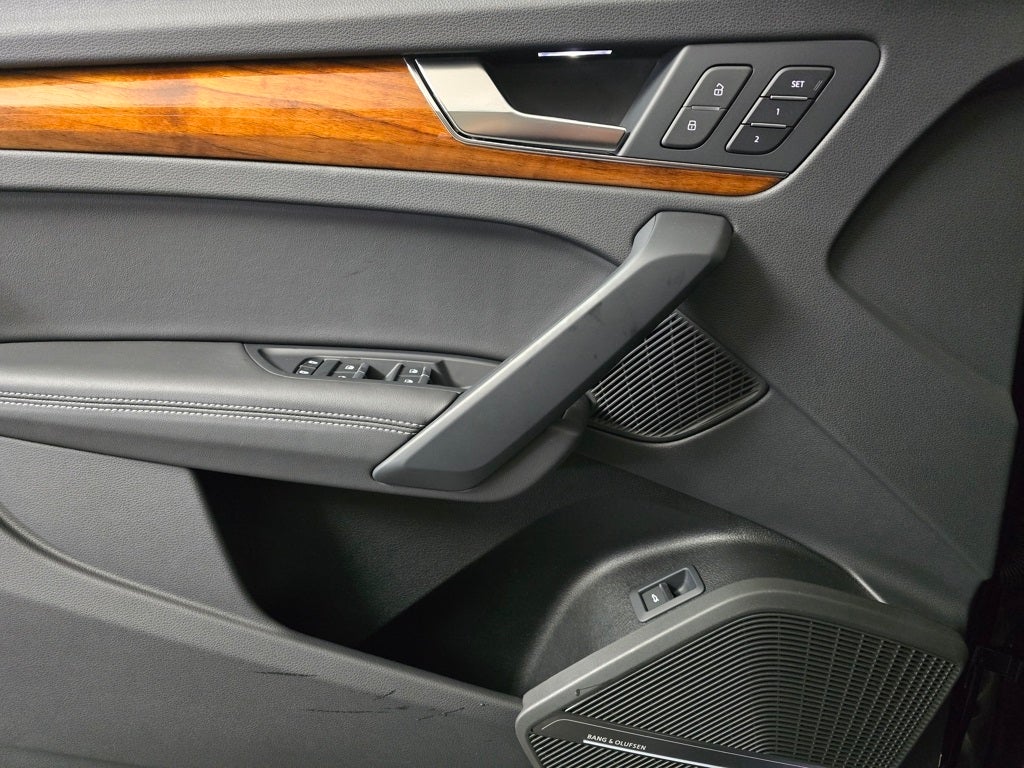 2023 Audi Q5 45 S line Premium Plus quattro