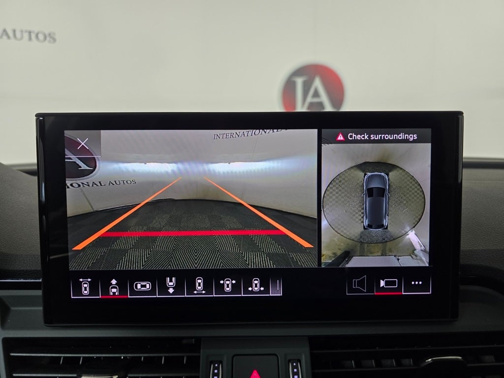 2023 Audi Q5 45 S line Premium Plus quattro