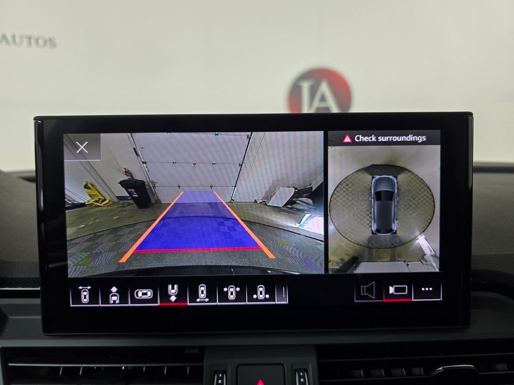 2023 Audi Q5 45 S line Premium Plus quattro