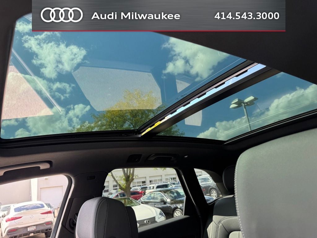 2023 Audi Q5 45 S line Premium quattro