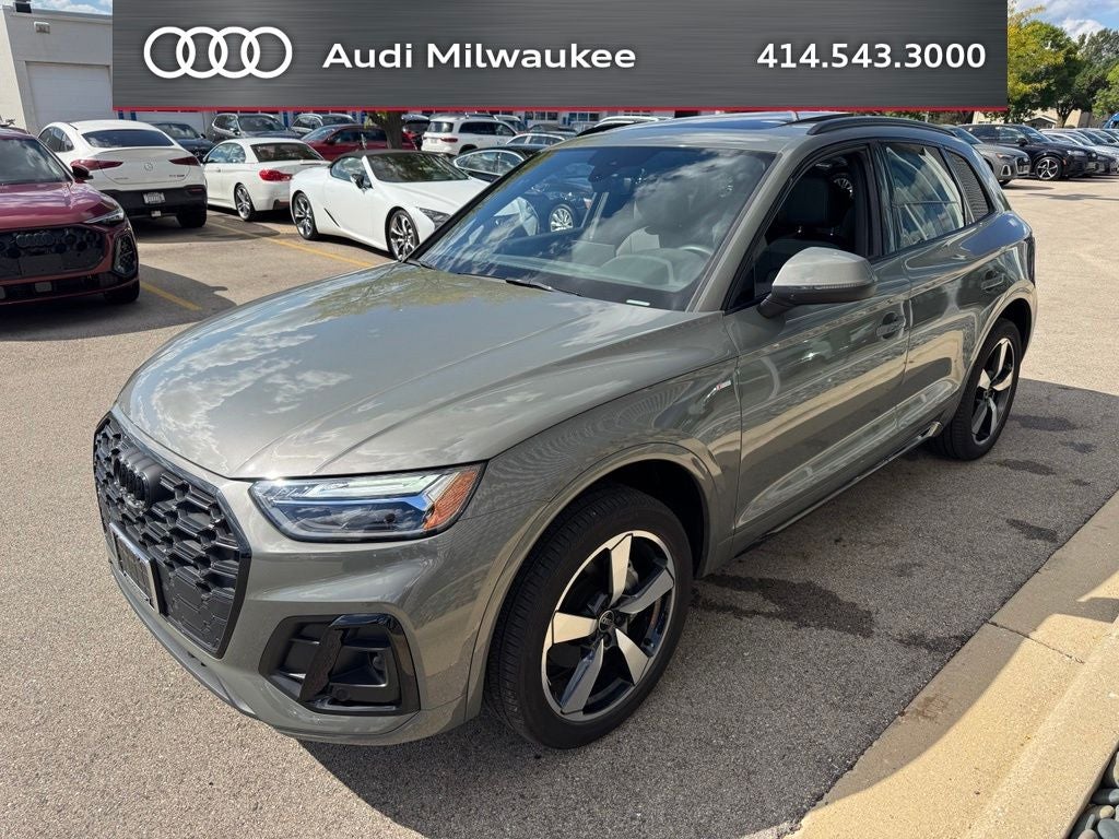 2023 Audi Q5 45 S line Premium quattro