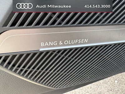 2023 Audi Q5 45 S line Premium quattro